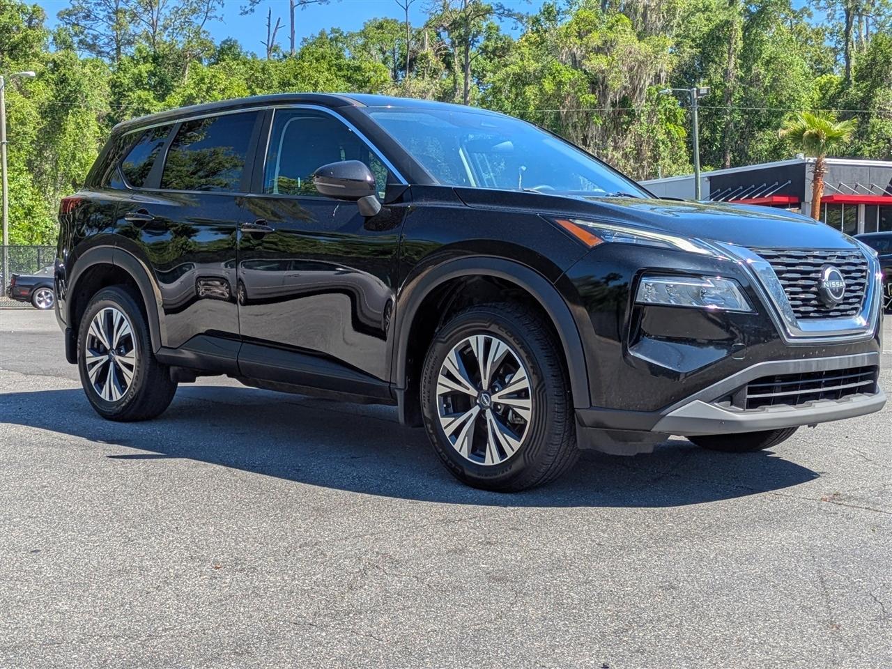 Nissan Rogue SV 2022