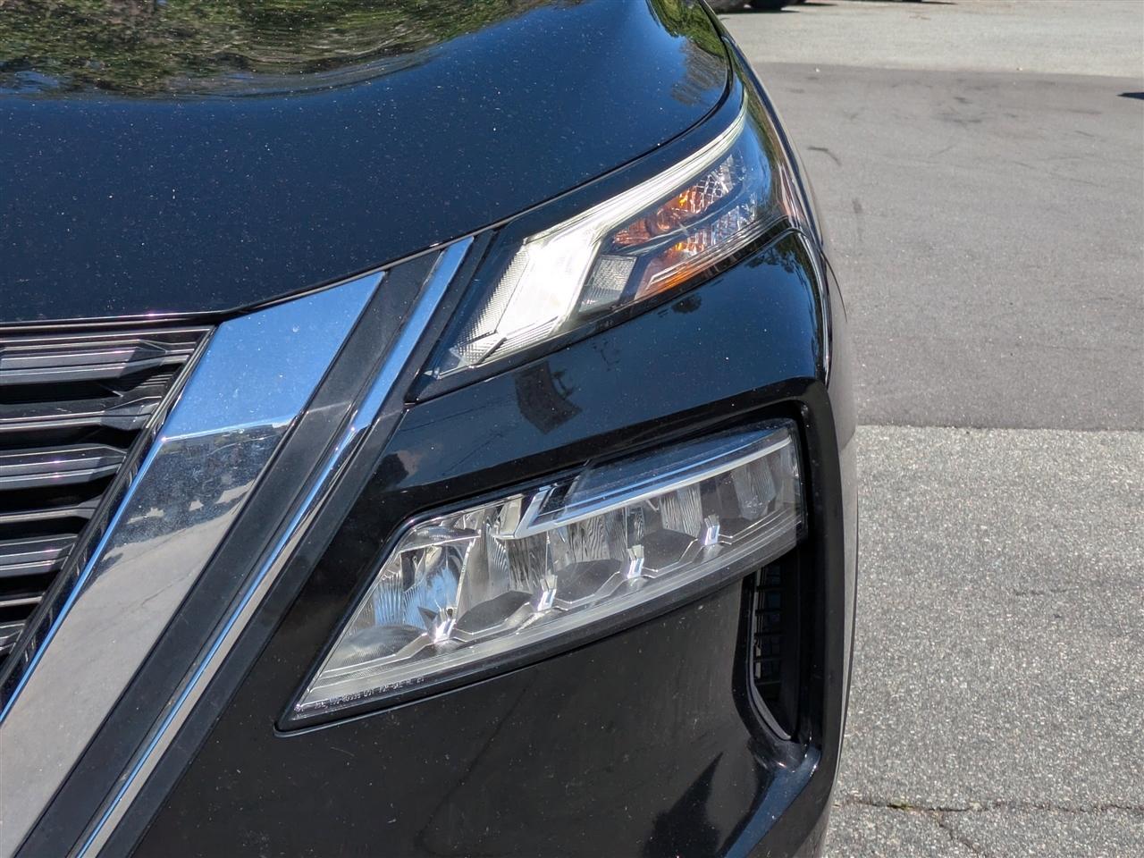 Nissan Rogue SV 2022