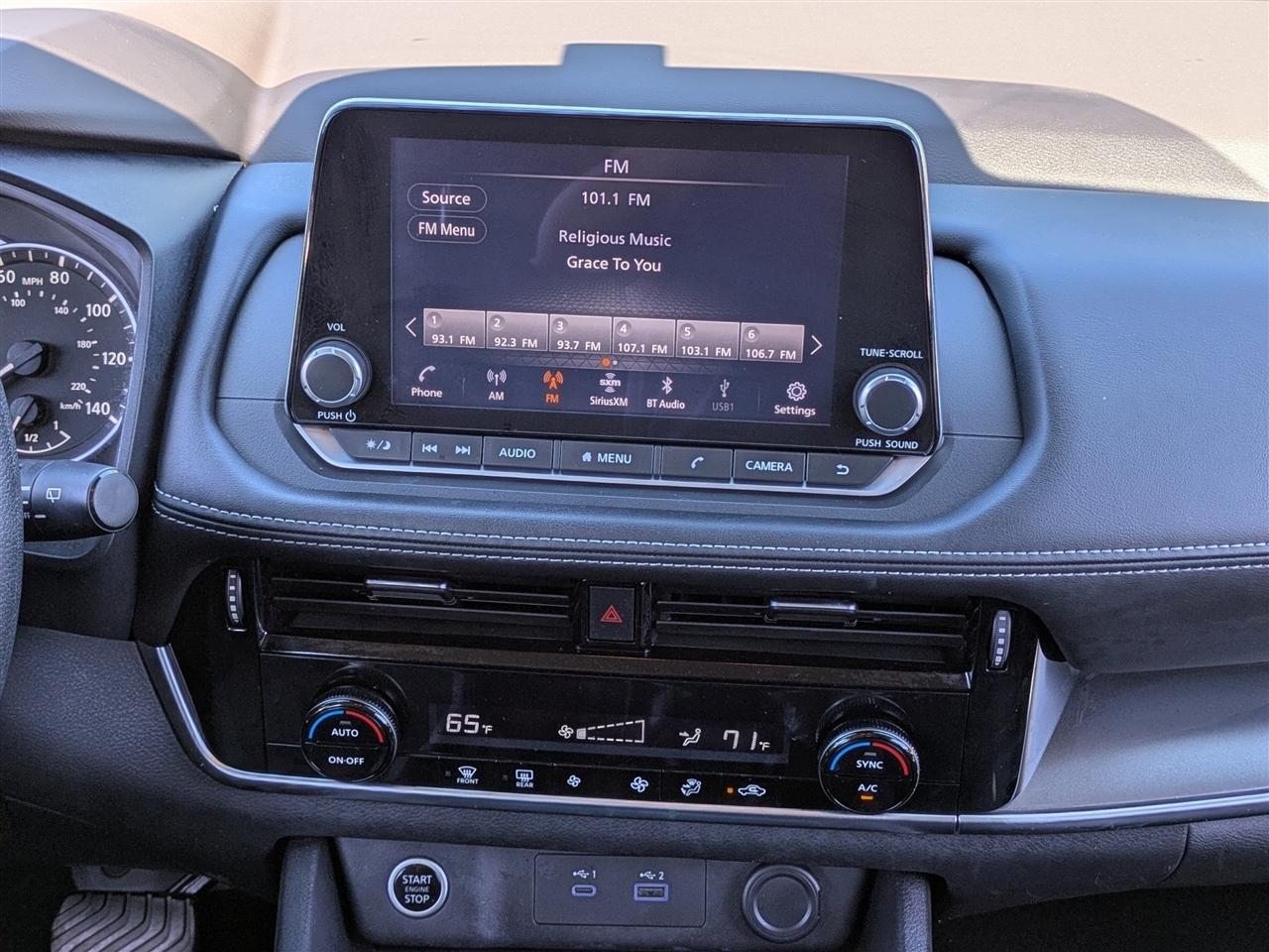 Nissan Rogue SV 2022