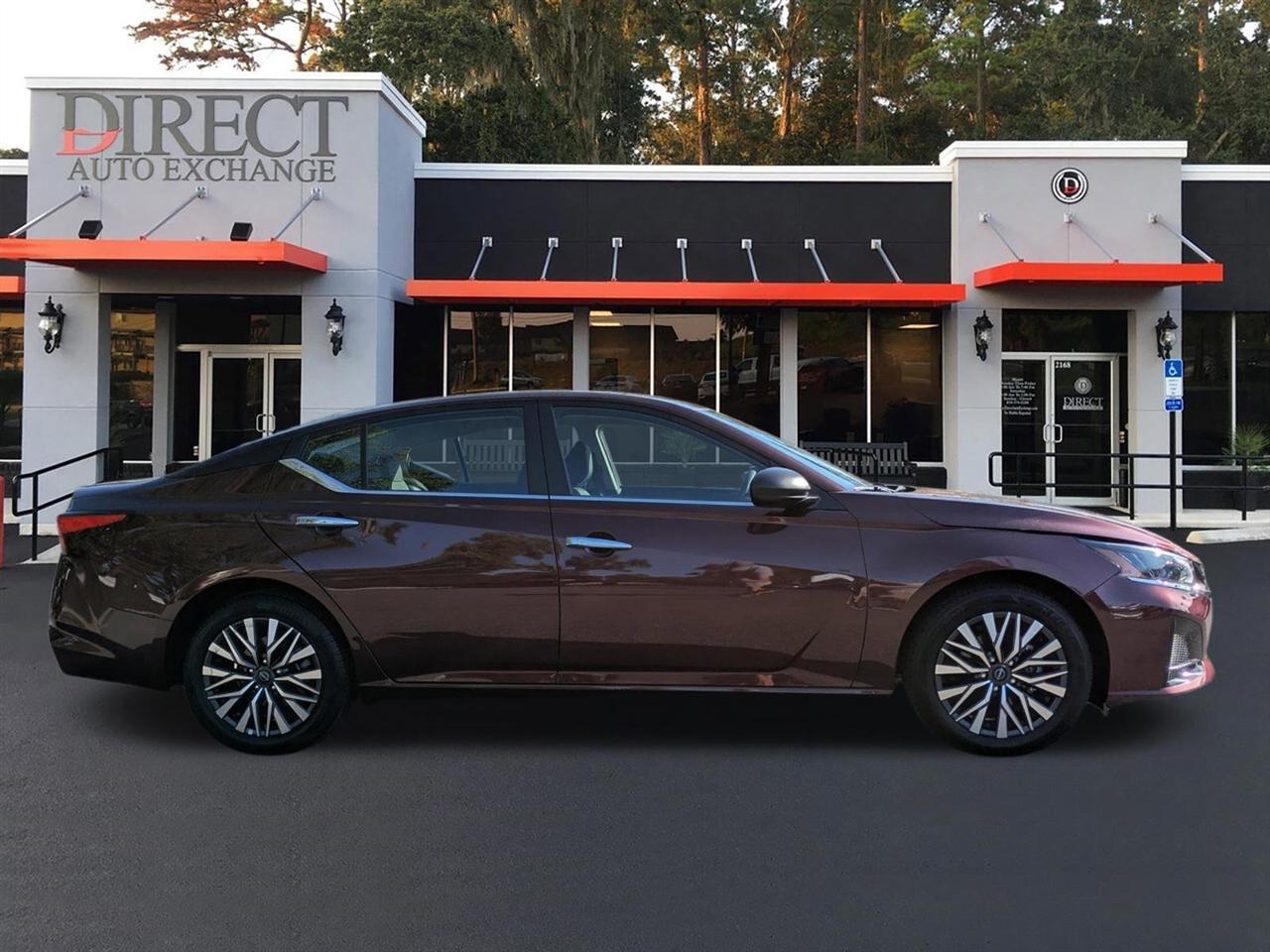 Nissan Altima 2.5 SV 2025