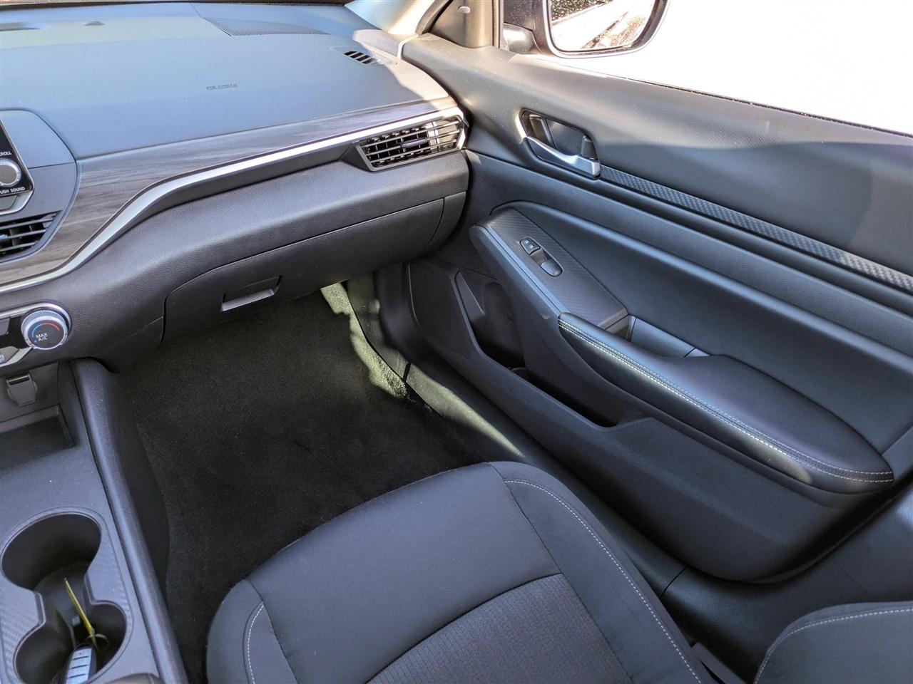 Nissan Altima 2.5 SV 2025