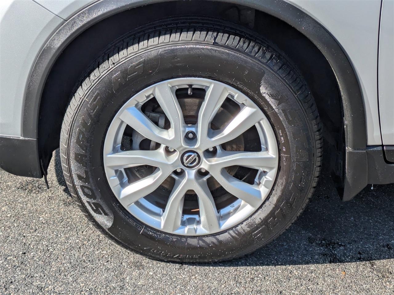 Nissan Rogue SV 2WD 2020