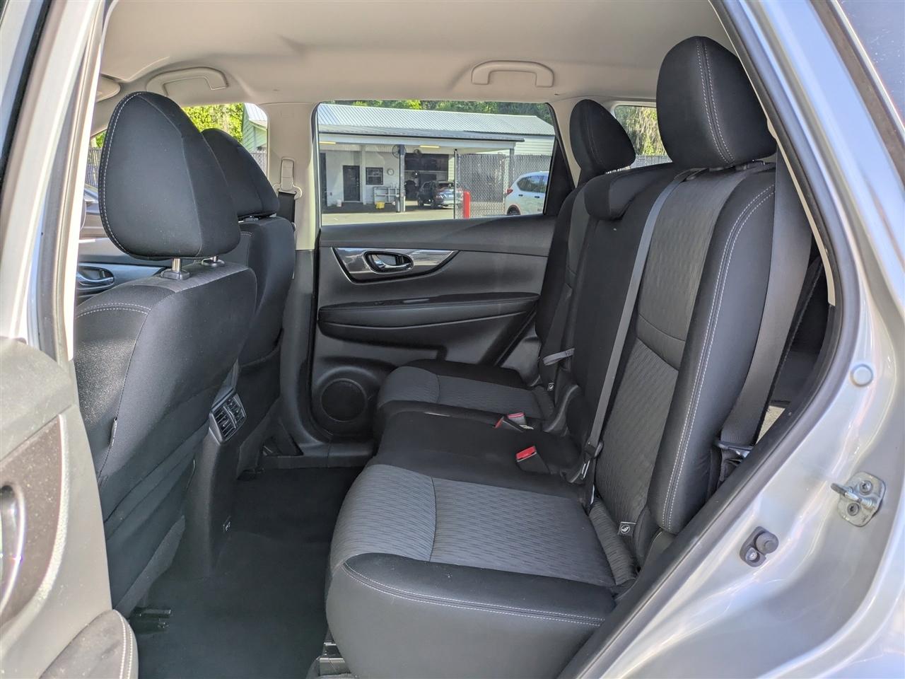 Nissan Rogue SV 2WD 2020