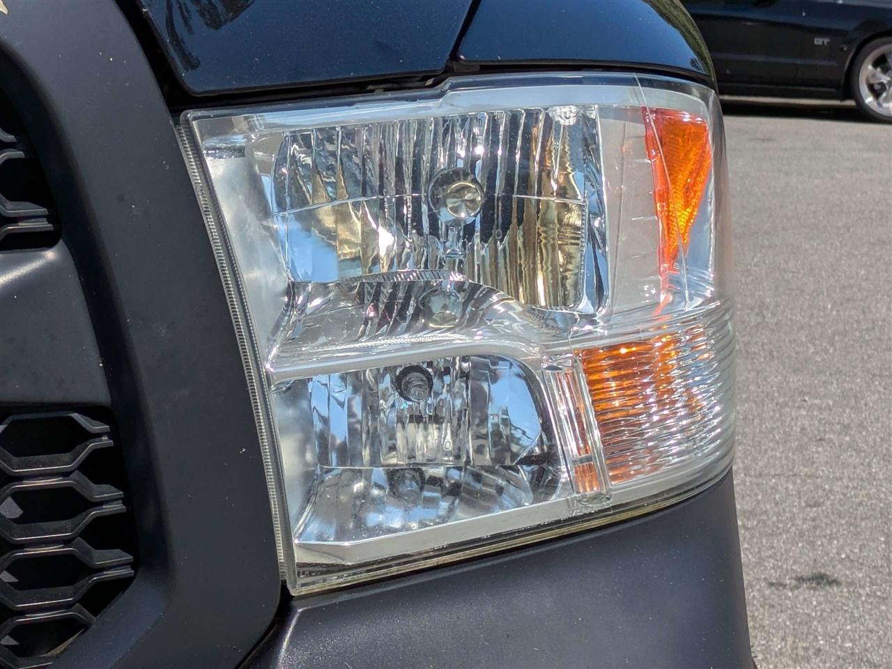 RAM 1500 Classic Tradesman Crew Cab SWB 4WD 2019