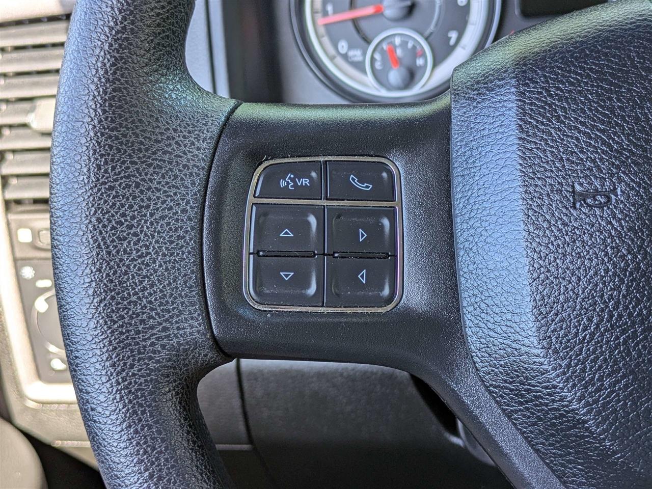 RAM 1500 Classic Tradesman Crew Cab SWB 4WD 2019