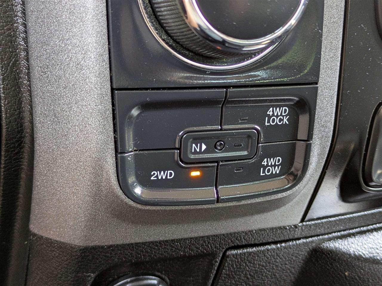 RAM 1500 Classic Tradesman Crew Cab SWB 4WD 2019