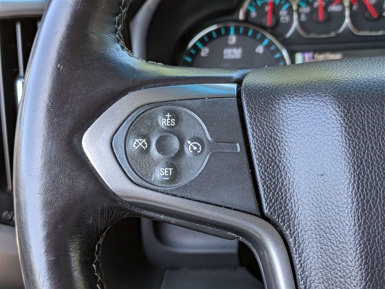 Chevrolet Silverado 1500 LT Crew Cab 2WD 2017