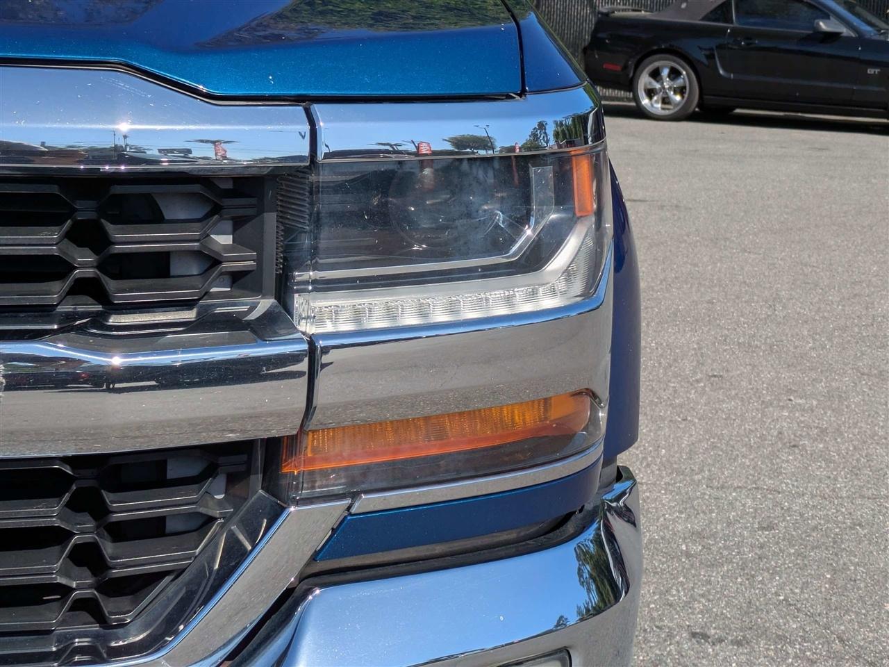 Chevrolet Silverado 1500 LT Crew Cab 2WD 2017