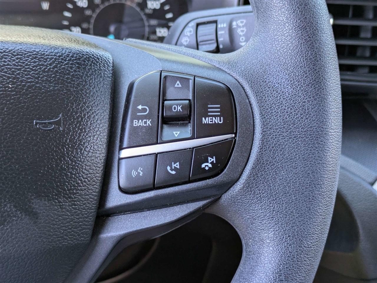 Ford Explorer Base 2023