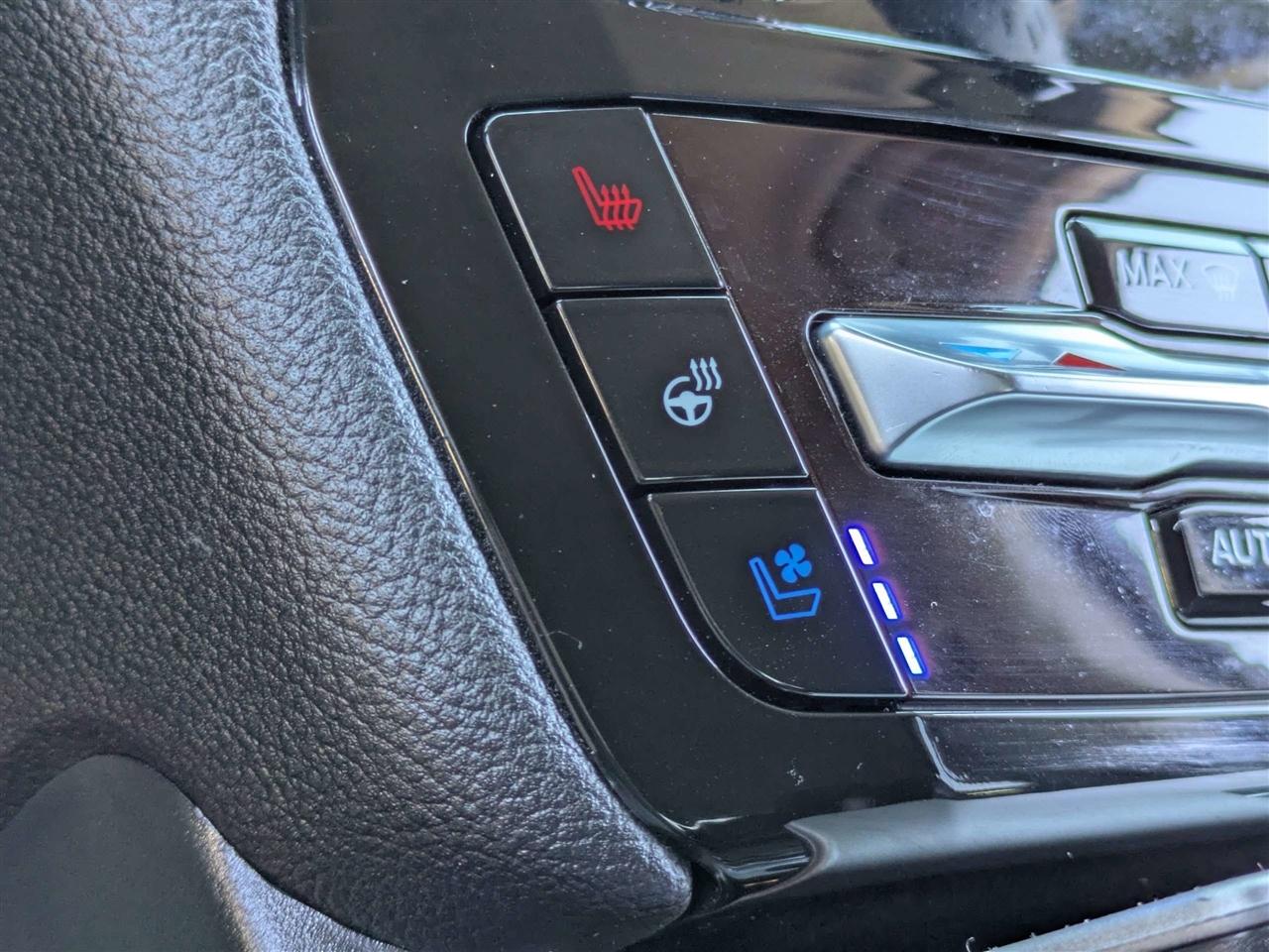 Ford Explorer Limited AWD 2023