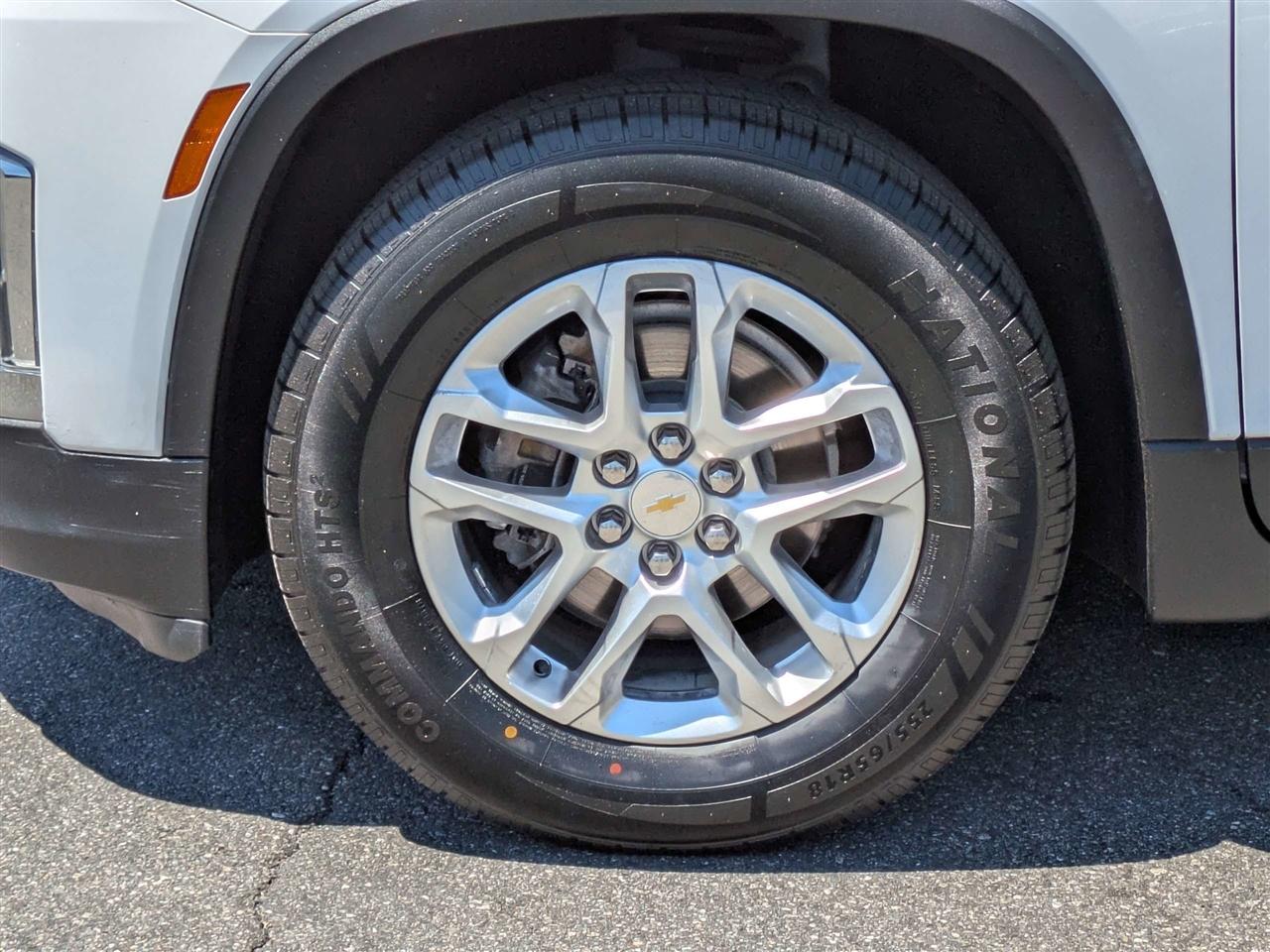 Chevrolet Traverse LS FWD 2023