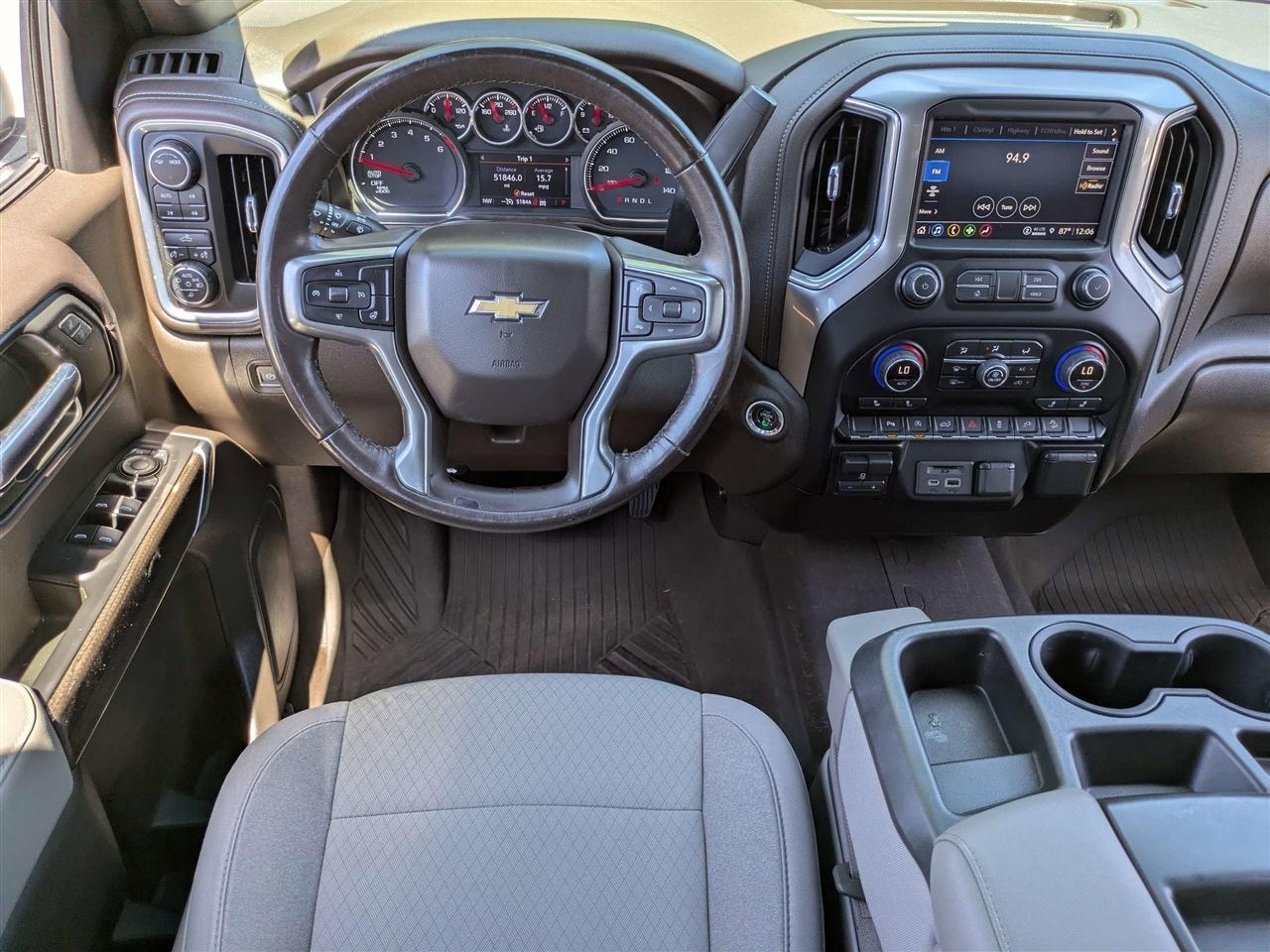Chevrolet Silverado 1500 LT Crew Cab 4WD 2021