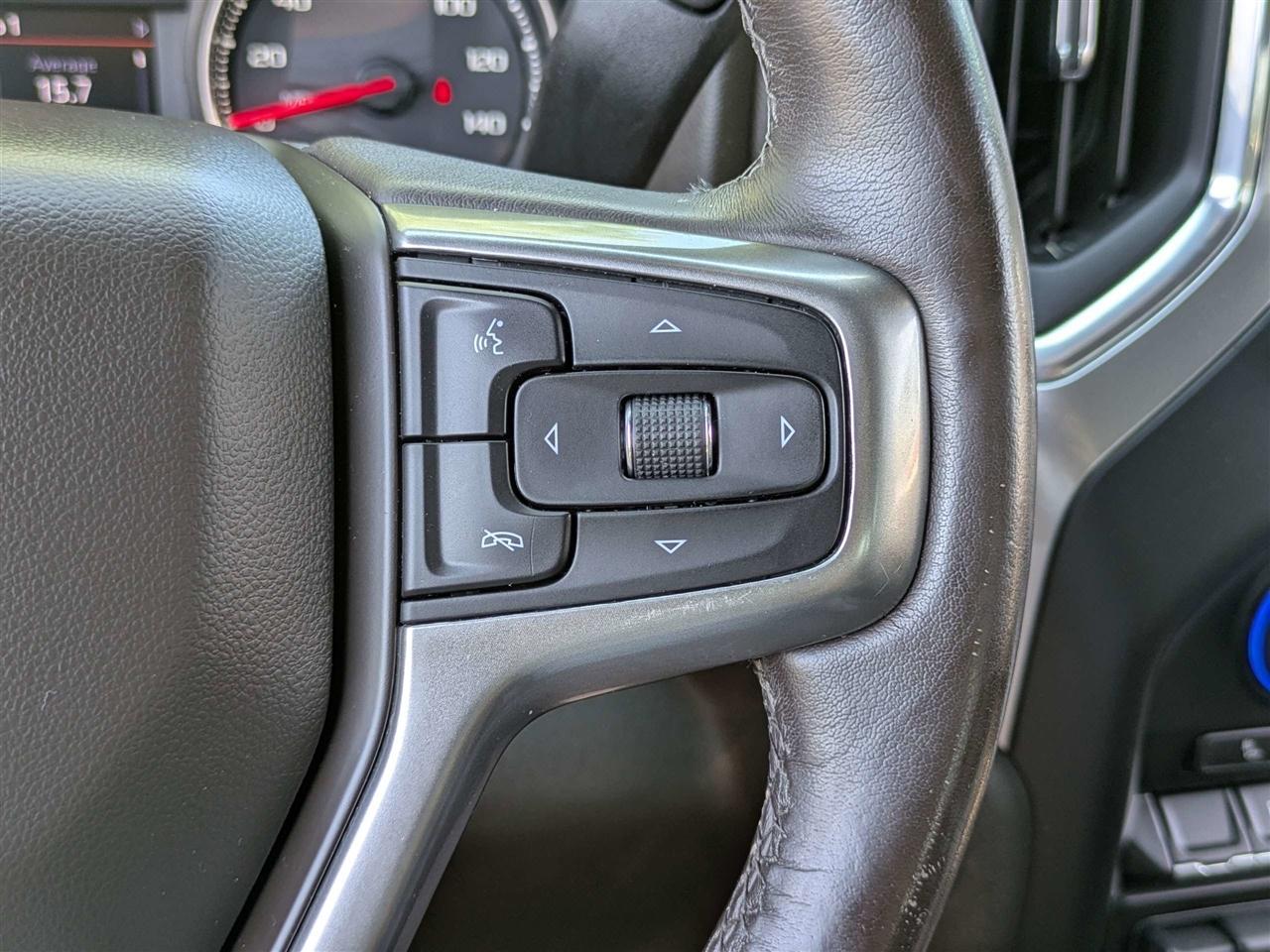 Chevrolet Silverado 1500 LT Crew Cab 4WD 2021