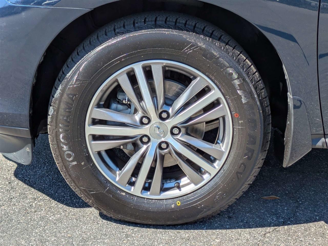 Infiniti QX60 PURE 2020