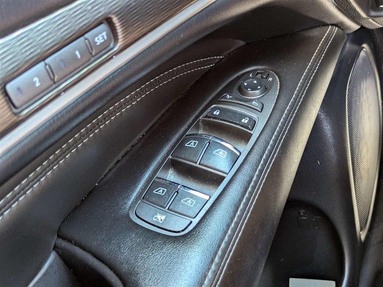 Infiniti QX60 PURE 2020