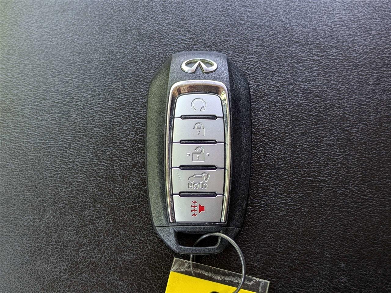 Infiniti QX60 PURE 2020