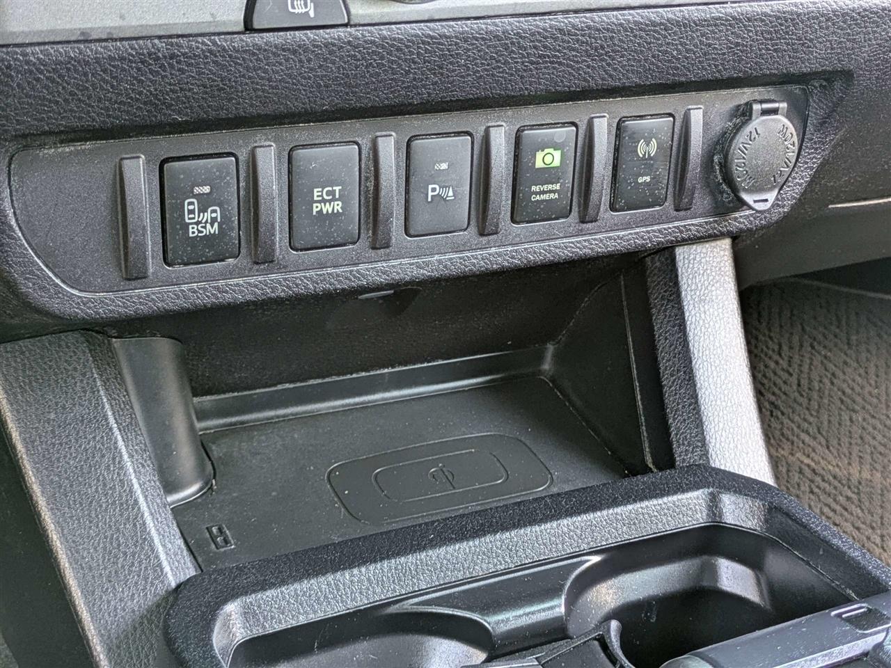 Toyota Tacoma SR5 Double Cab Long Bed V6 6AT 2WD 2017