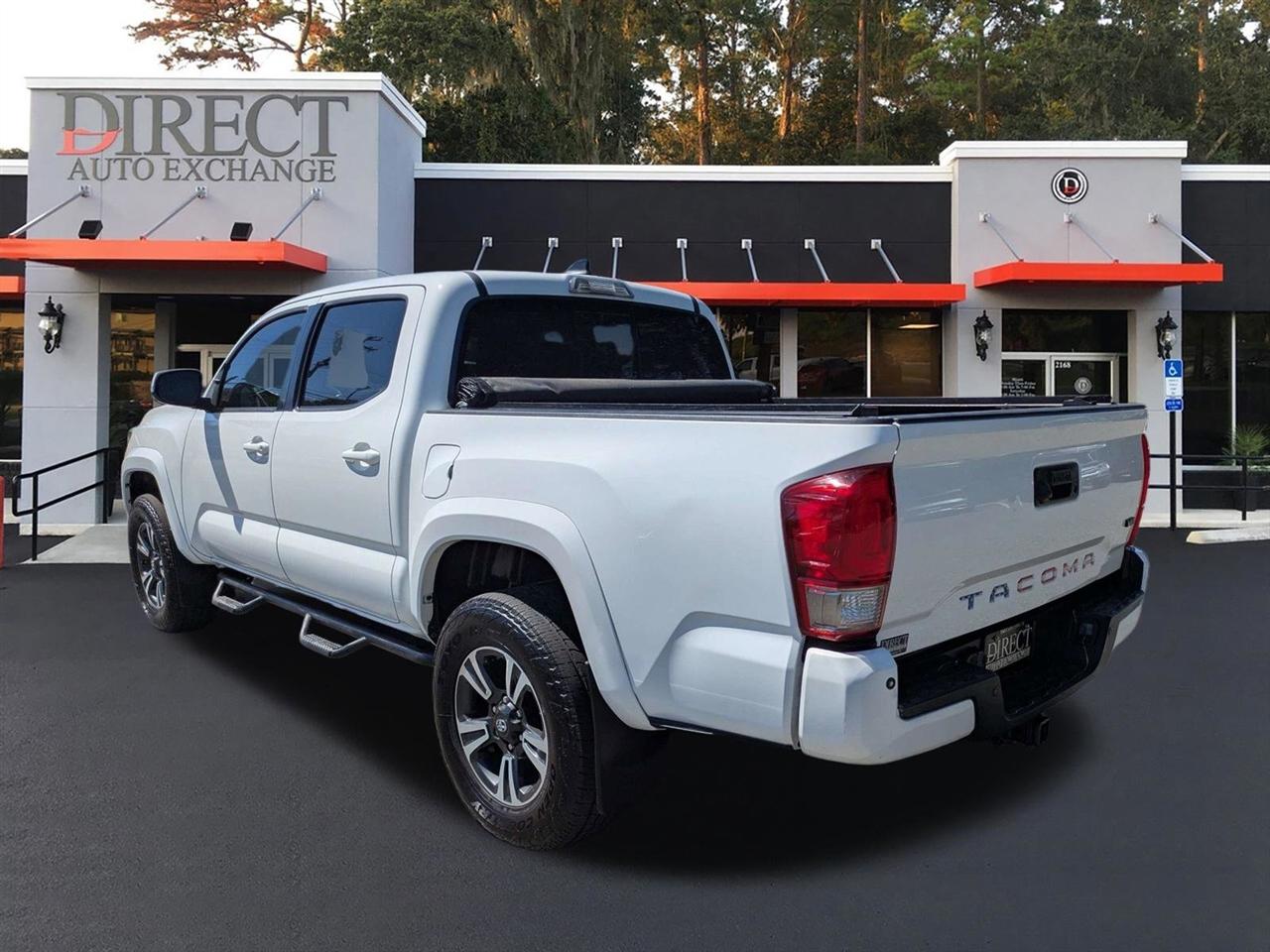 Toyota Tacoma SR5 Double Cab Long Bed V6 6AT 2WD 2017