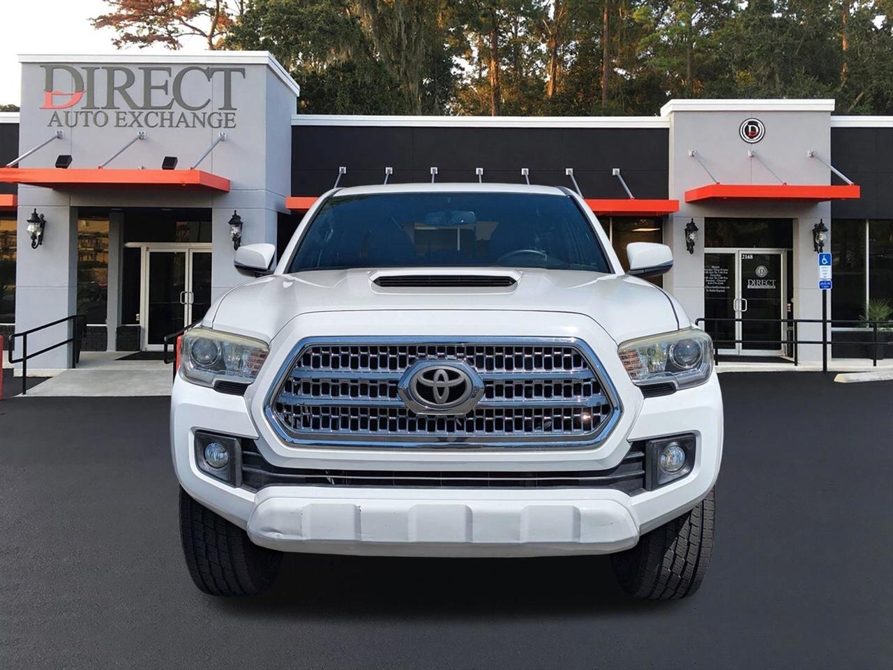 Toyota Tacoma SR5 Double Cab Long Bed V6 6AT 2WD 2017