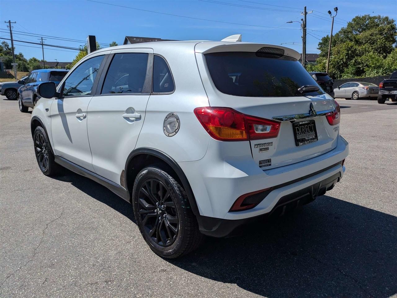 Mitsubishi Outlander Sport 2.0 LE CVT 2018