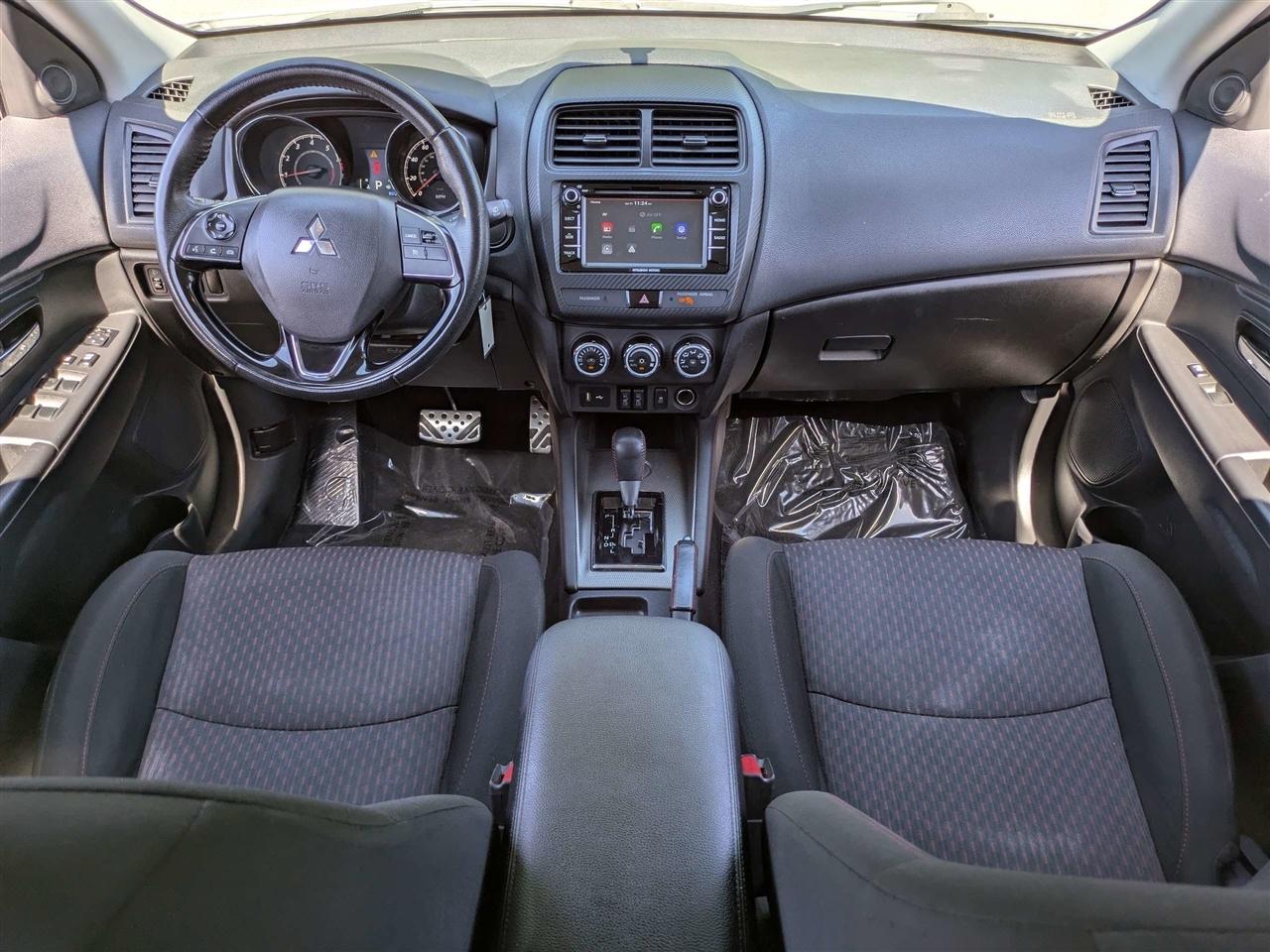 Mitsubishi Outlander Sport 2.0 LE CVT 2018