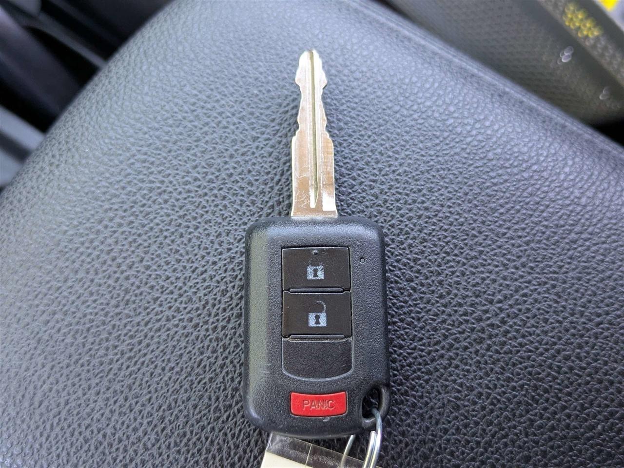 Mitsubishi Outlander Sport 2.0 LE CVT 2018