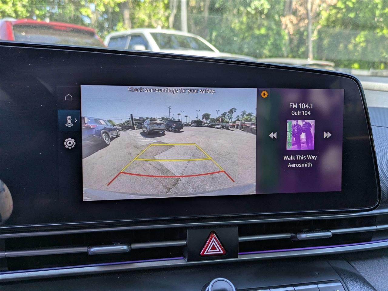 Hyundai Elantra SEL 2024