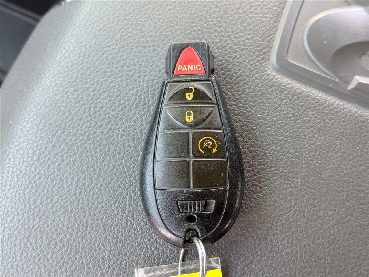 RAM 1500 SLT Crew Cab SWB 4WD 2018