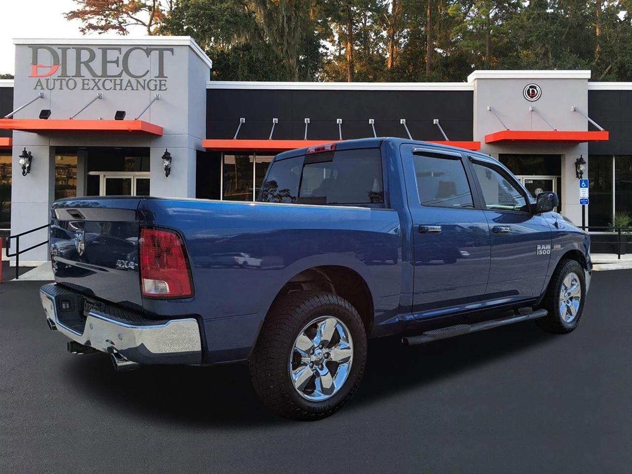 RAM 1500 SLT Crew Cab SWB 4WD 2018