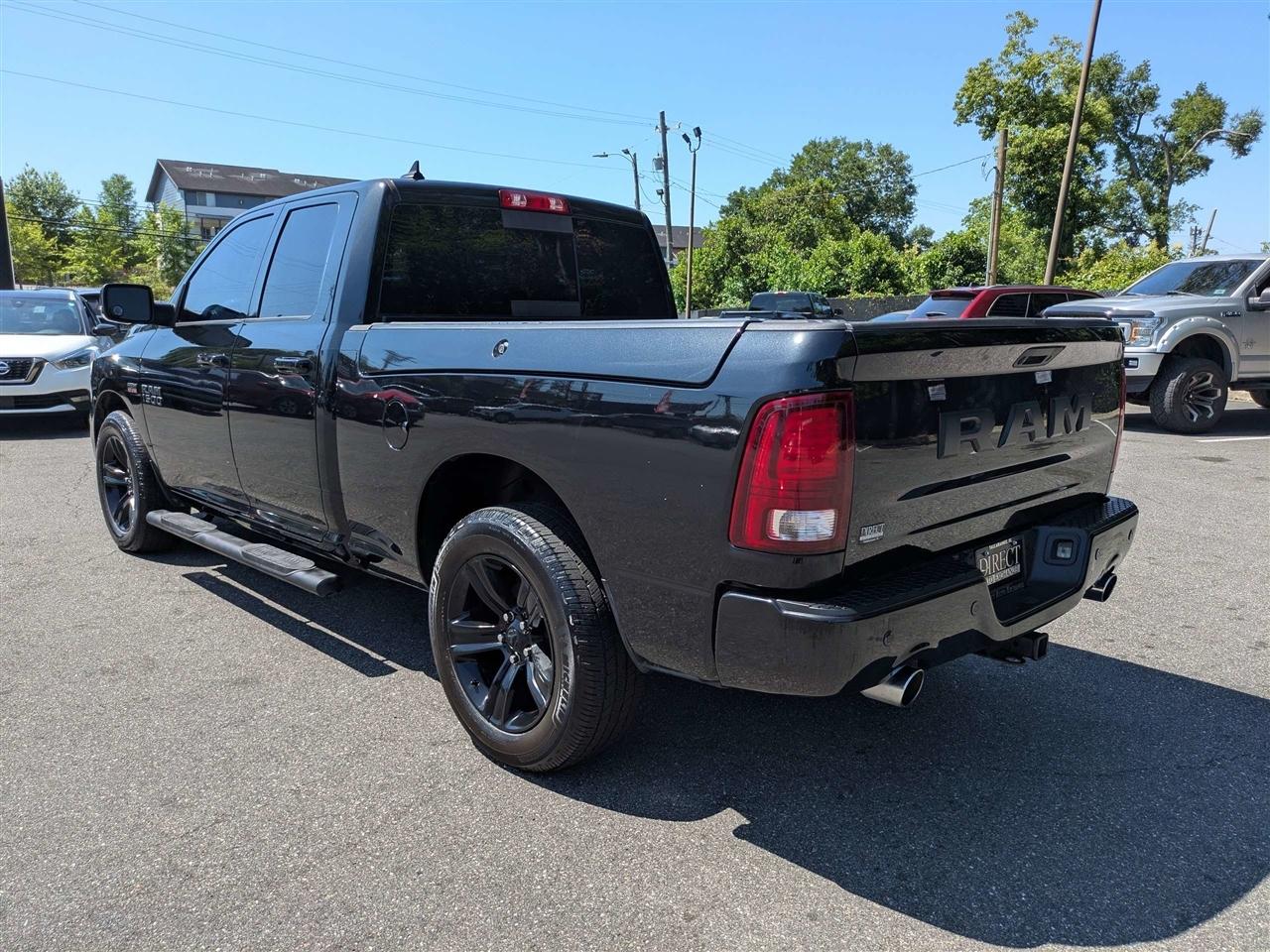 RAM 1500 Sport Quad Cab 2WD 2017