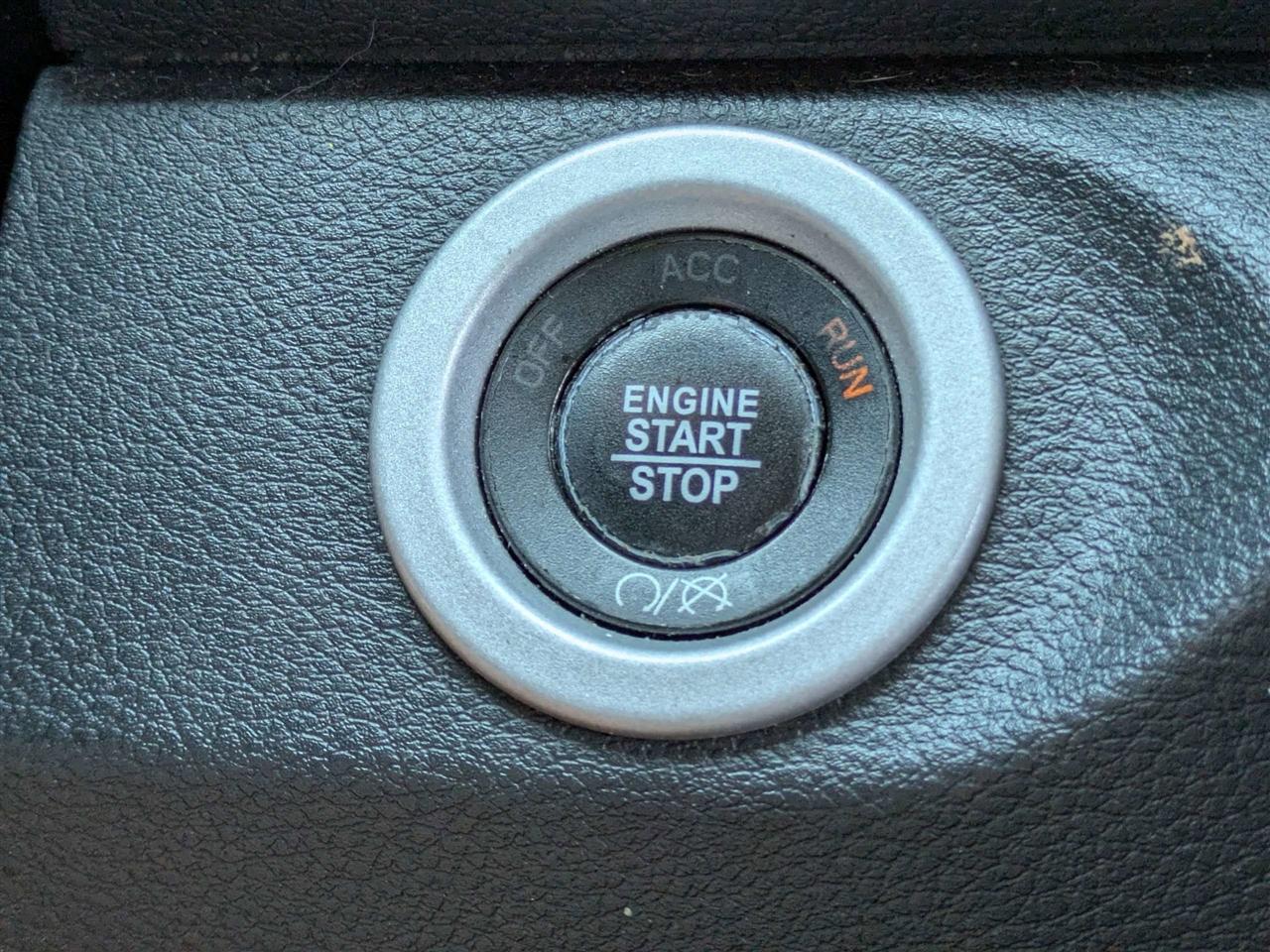 RAM 1500 Sport Quad Cab 2WD 2017