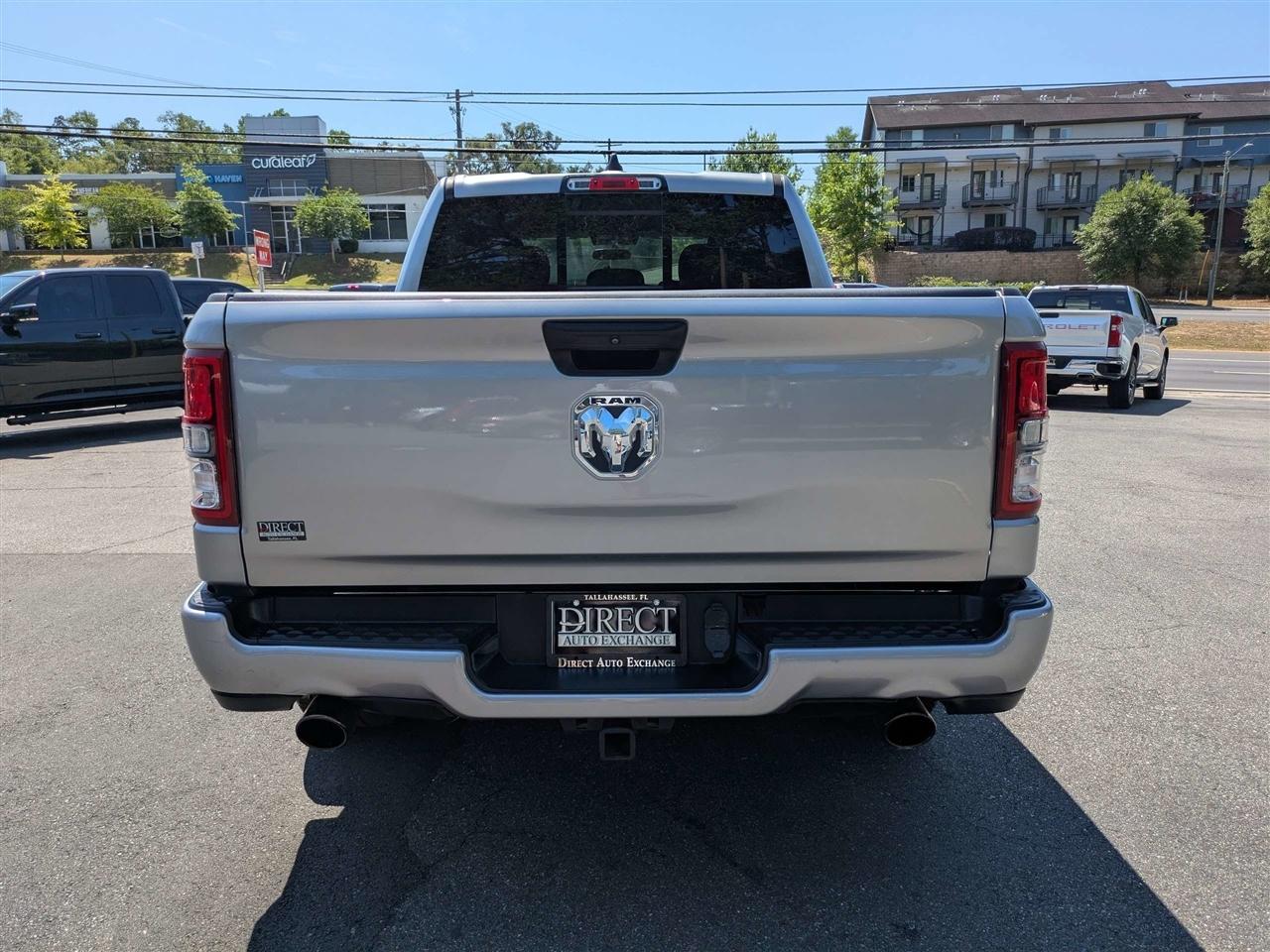 RAM 1500 Tradesman Crew Cab SWB 4WD 2023