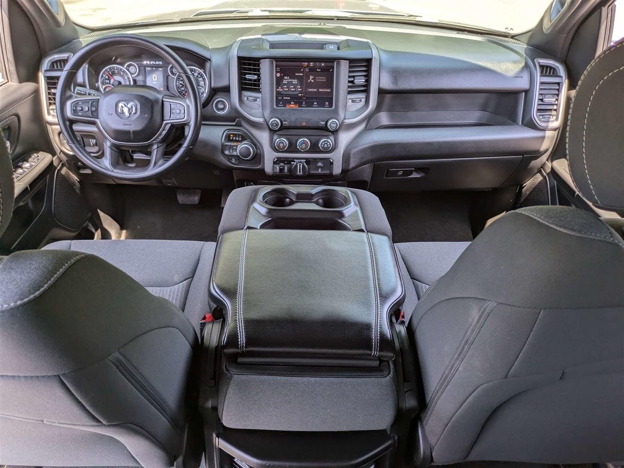 RAM 1500 Tradesman Crew Cab SWB 4WD 2023