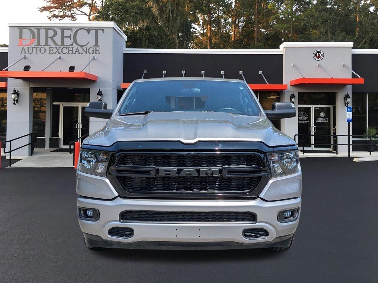 RAM 1500 Tradesman Crew Cab SWB 4WD 2023