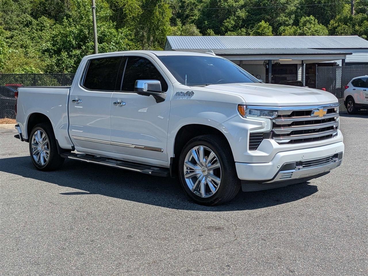 Chevrolet Silverado 1500 High Country Crew Cab 2WD 2022