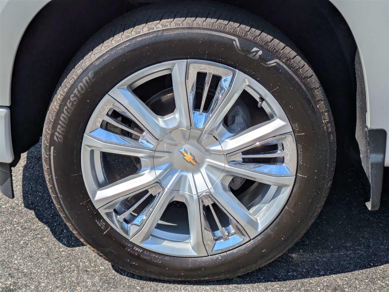 Chevrolet Silverado 1500 High Country Crew Cab 2WD 2022