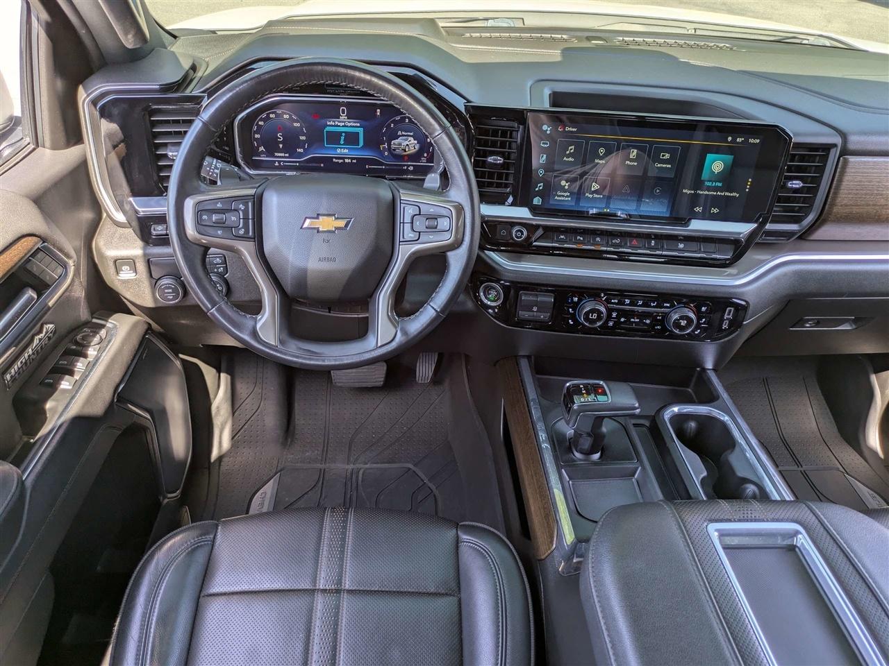 Chevrolet Silverado 1500 High Country Crew Cab 2WD 2022