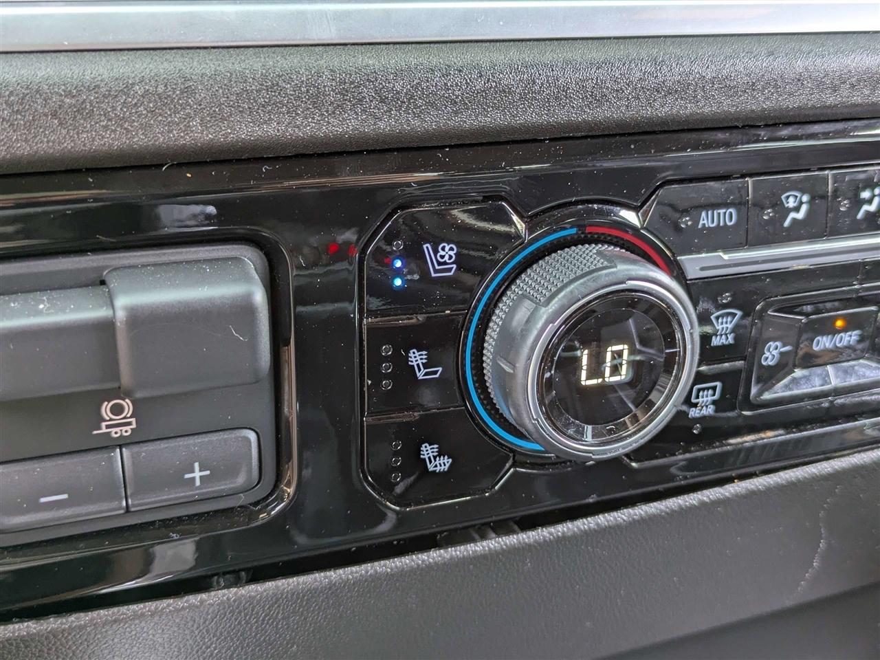 Chevrolet Silverado 1500 High Country Crew Cab 2WD 2022