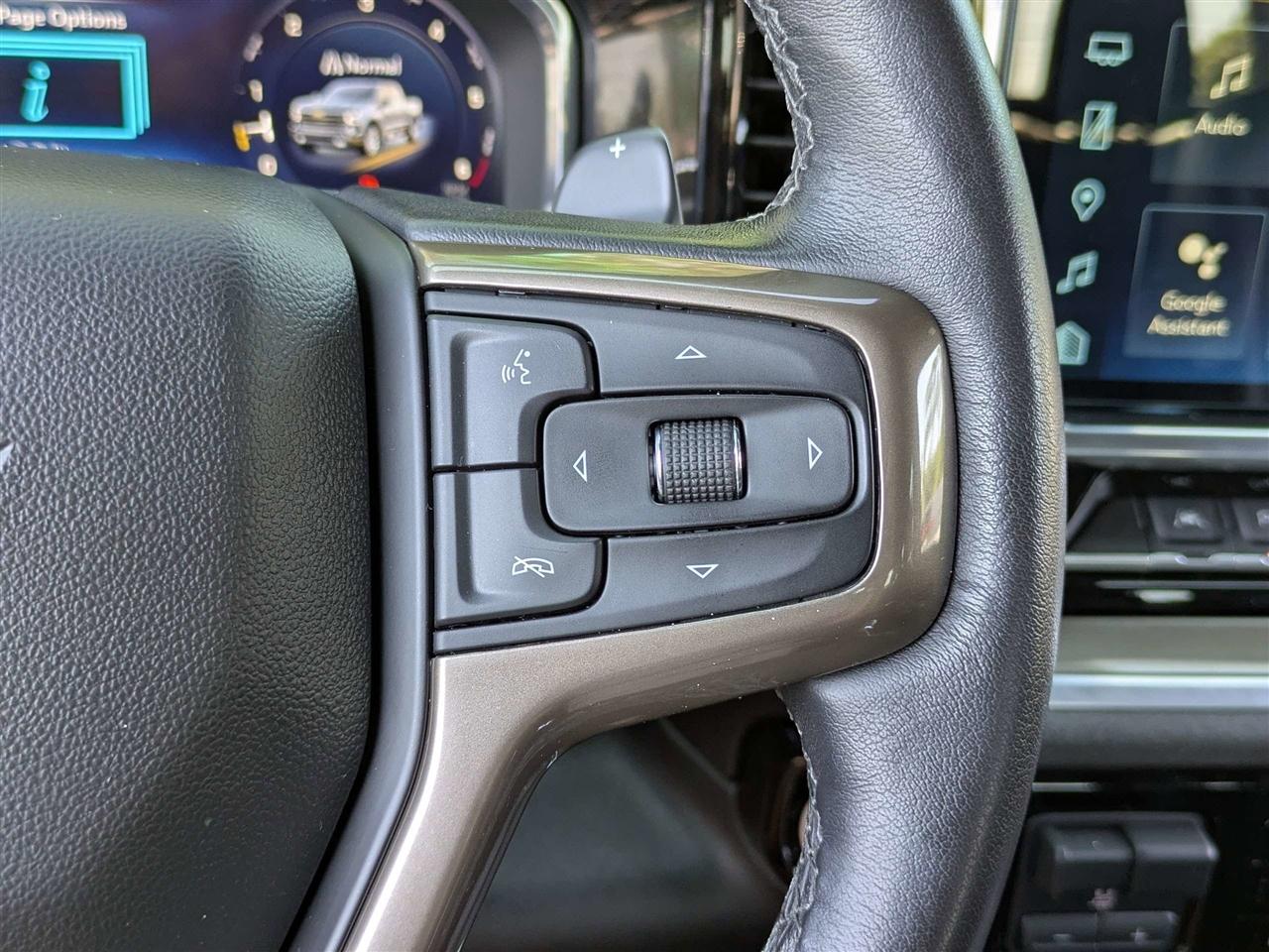 Chevrolet Silverado 1500 High Country Crew Cab 2WD 2022