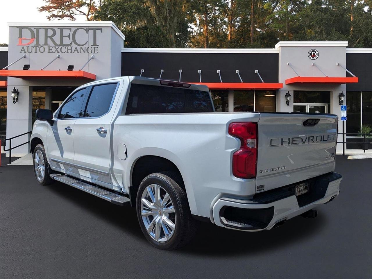 Chevrolet Silverado 1500 High Country Crew Cab 2WD 2022