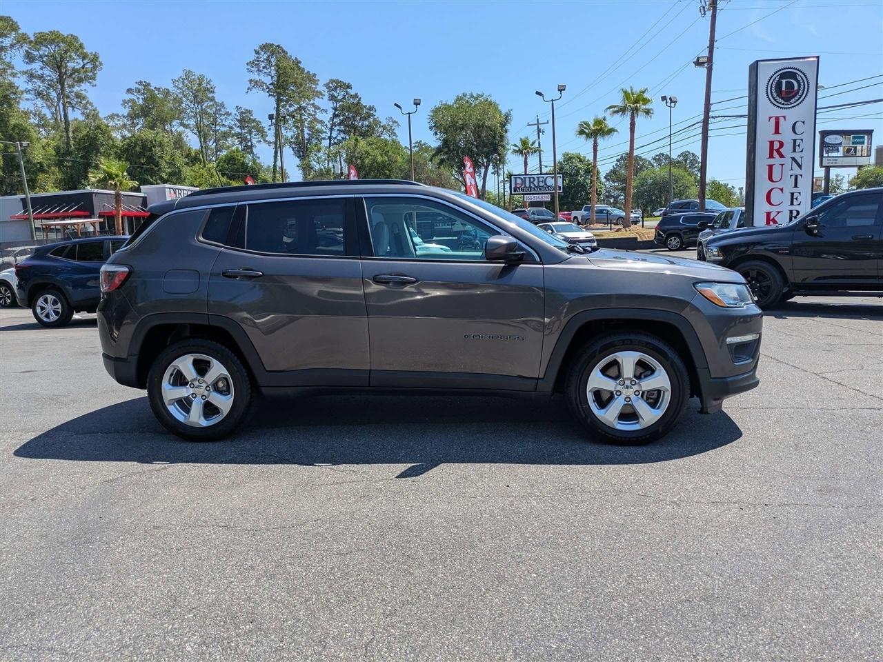 Jeep Compass Latitude FWD 2019