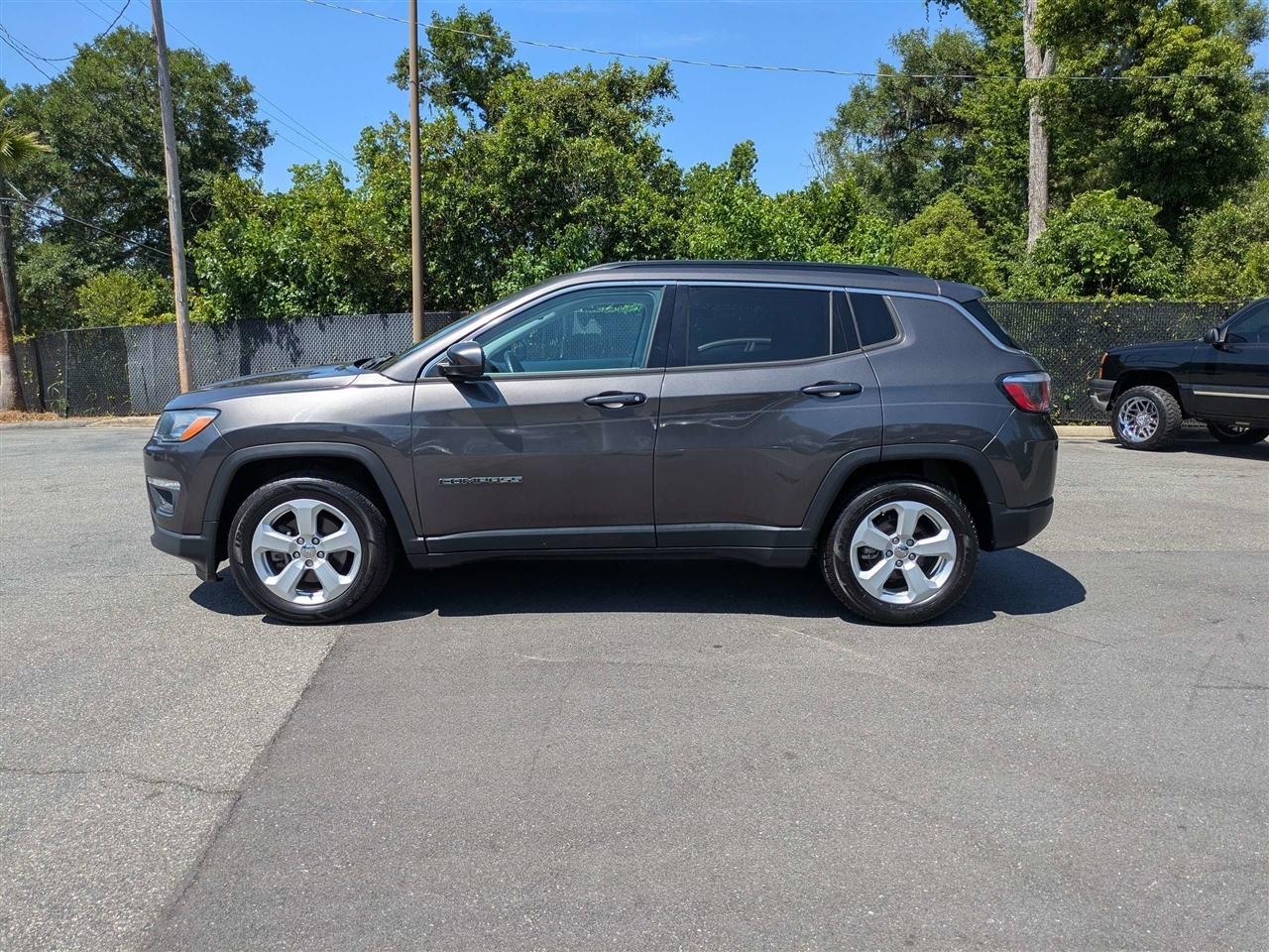 Jeep Compass Latitude FWD 2019
