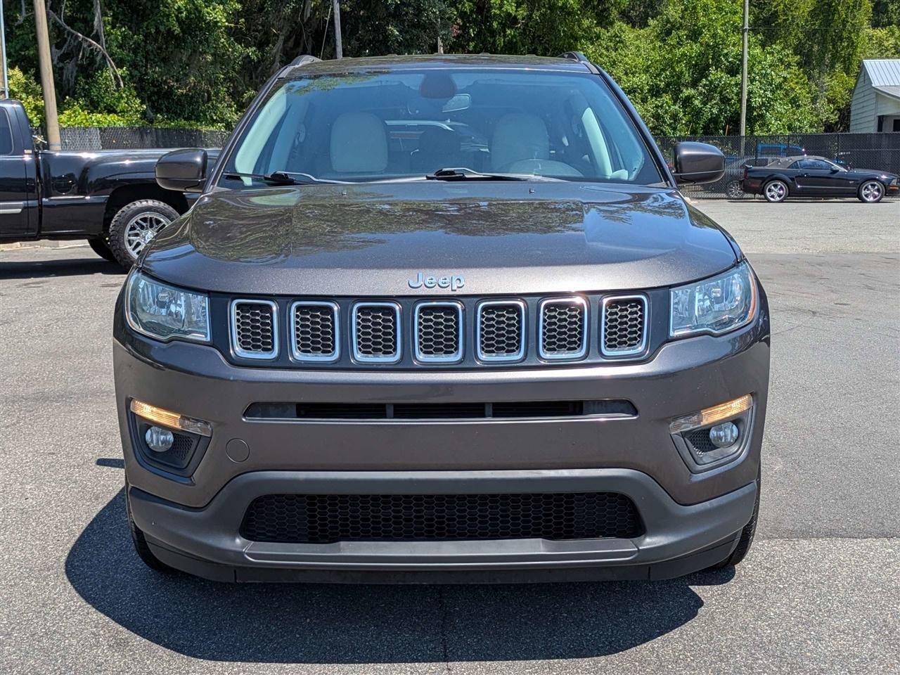 Jeep Compass Latitude FWD 2019