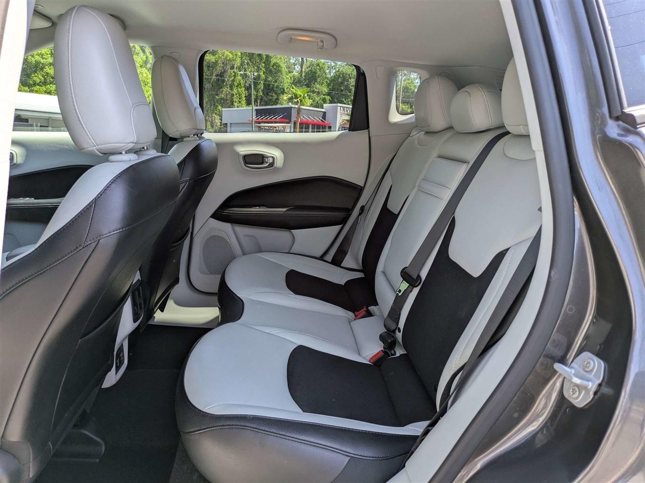 Jeep Compass Latitude FWD 2019