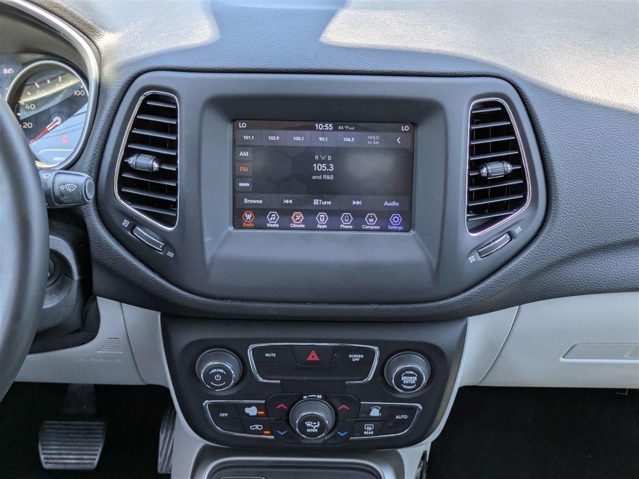 Jeep Compass Latitude FWD 2019