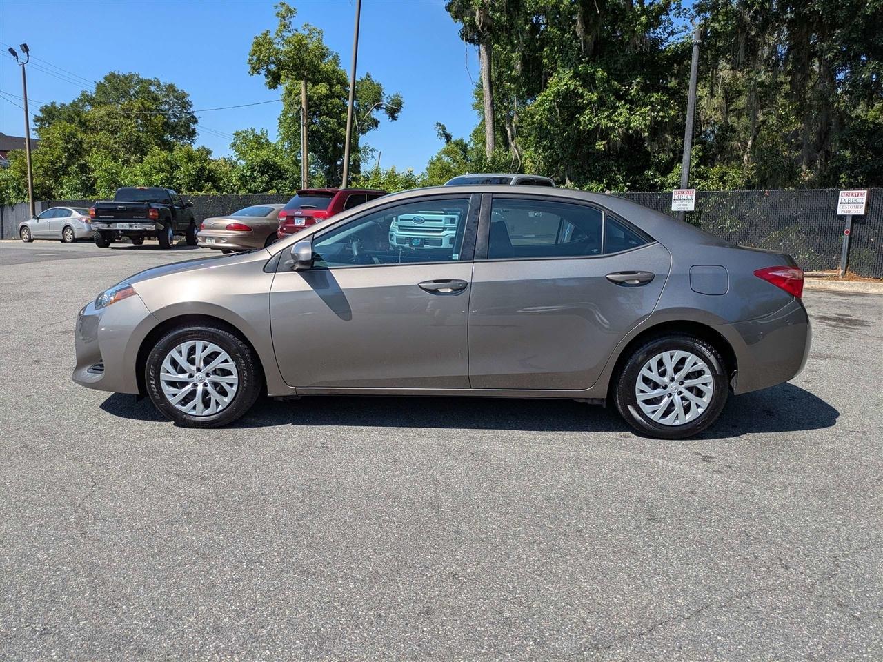 Toyota Corolla LE CVT 2019