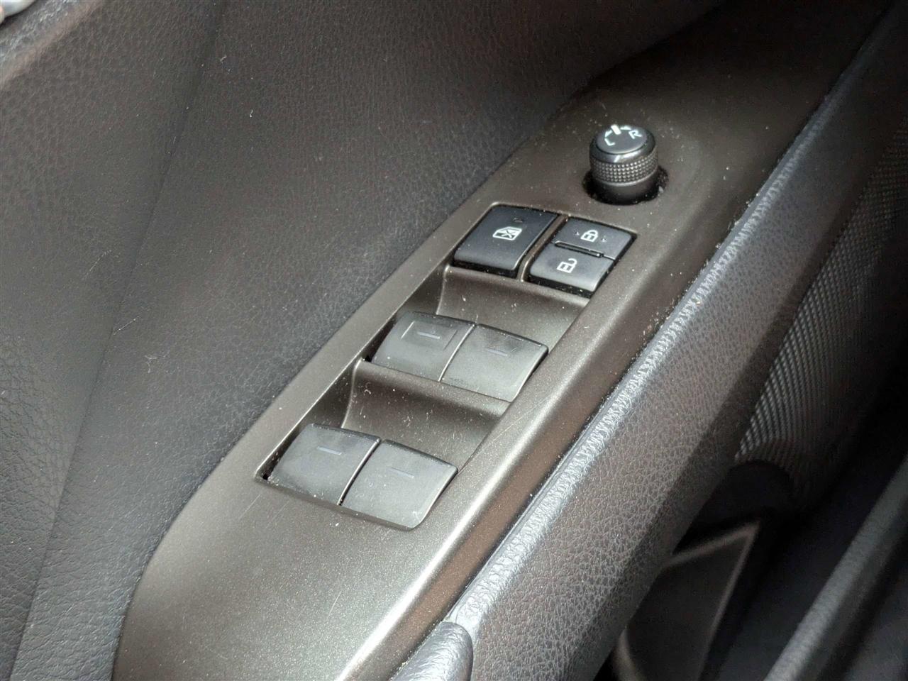 Toyota Camry SE 2021