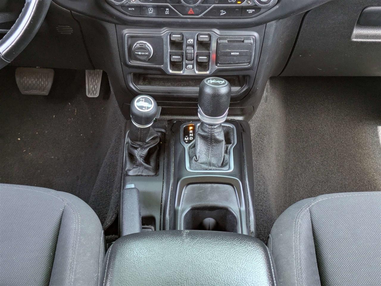 Jeep Wrangler Unlimited Sport 2020