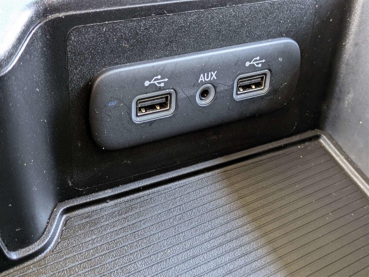 RAM 1500 Classic Tradesman Quad Cab 2WD 2019