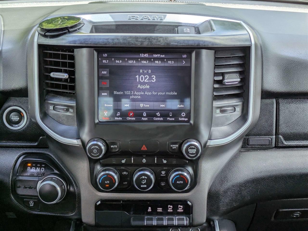 RAM 1500 Big Horn Crew Cab SWB 2WD 2020